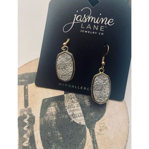 Cute WHITE GLITTER GOLD DANGLE EARRINGS - Picture 1 of 6